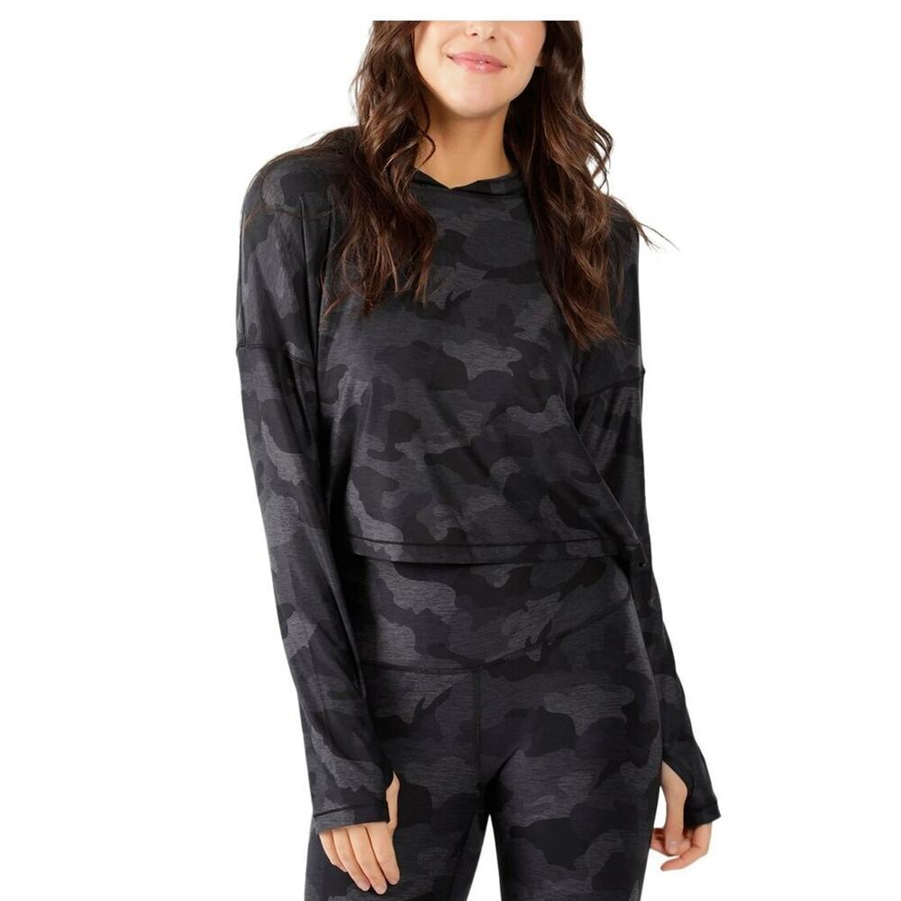 NWT Yogalicious Camp Cropped Hoodie. Retails $58
